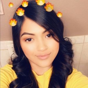 Meet your Posher, Lizbeth